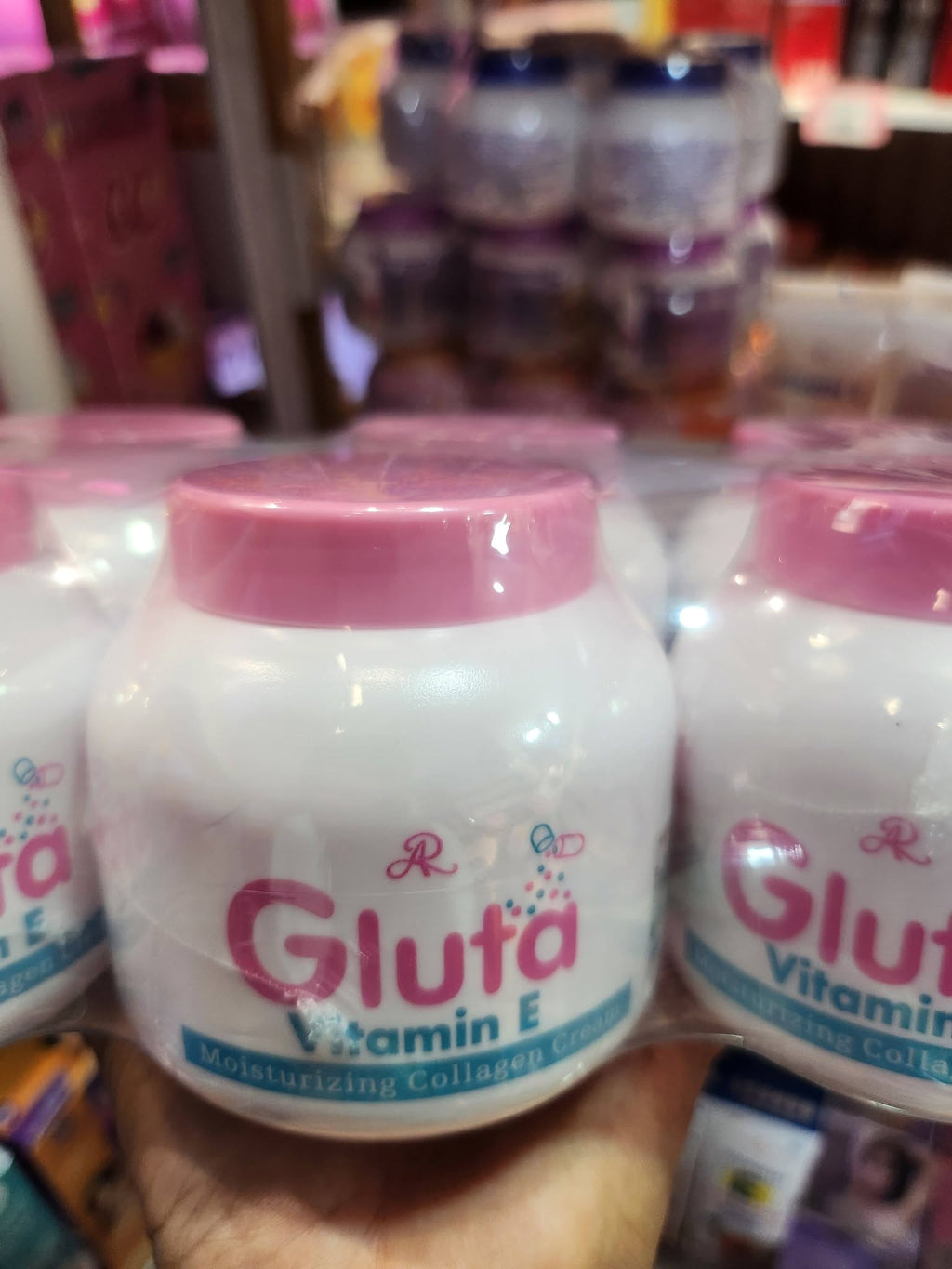 AR GLUTA VITAMIN E MOISTURIZING COLLAGEN CREAM