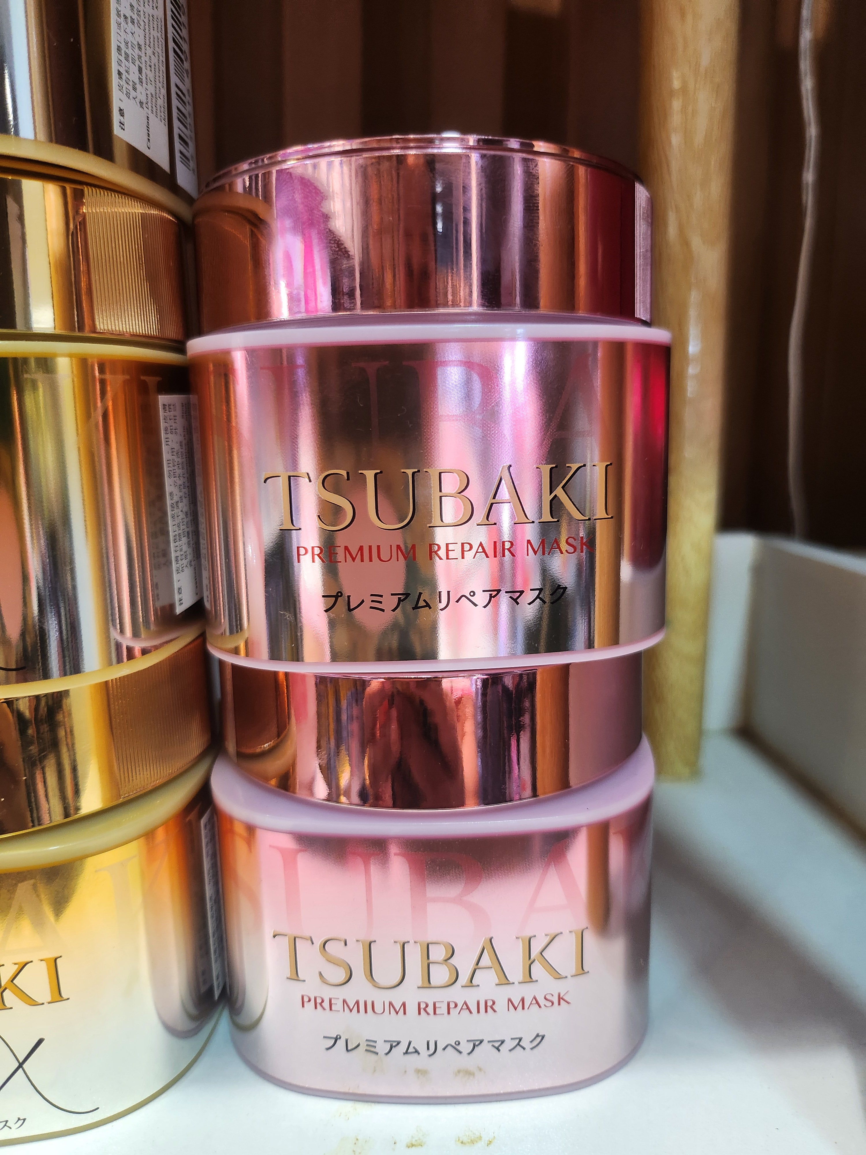 TSUBAKI Premium Repair Hair Mask Pink Camellia
